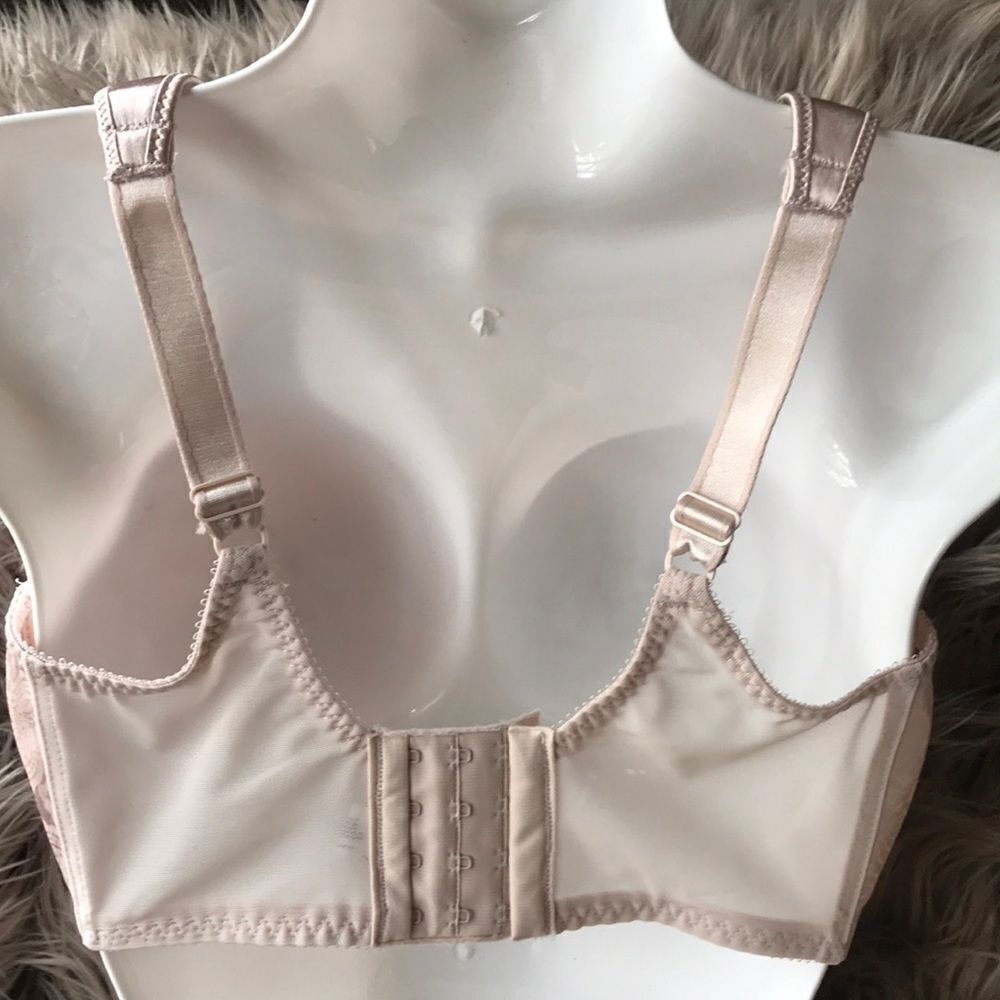 Bali Satin Tracings Underwire Minimizer bra nude - Picture 5 of 8